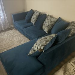 Sectionals Area Rug Coffee Table