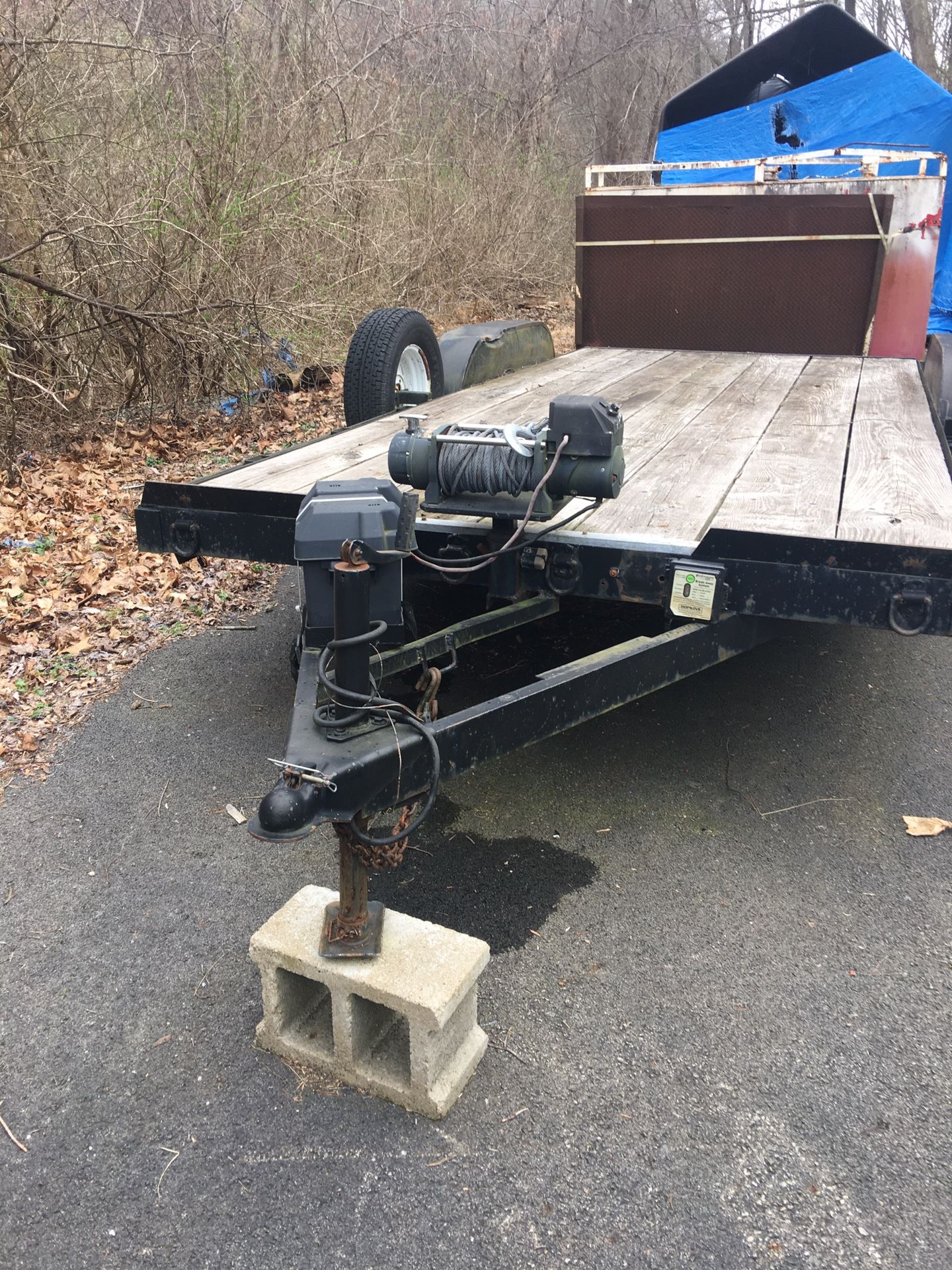 2014  16  Foot Car Trailer With 2 Foot Dovetail