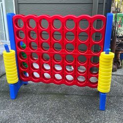 GIANT CONNECT FOUR 