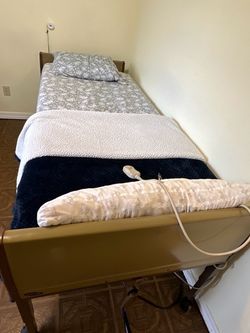 Electric hospital bed, Invacare
