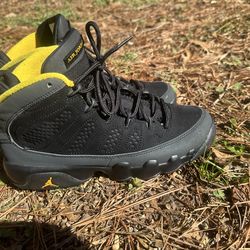 Jordan 9 size 6y