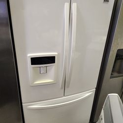 Kenmore Refrigerator 