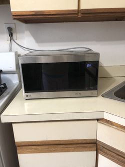 Very nice LG smart microwave