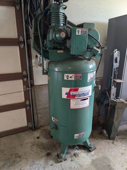 Champion Centurion VRV5-8 Heavy Duty Reciprocating Compressor