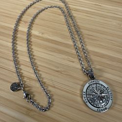 Manntara Compass Necklace