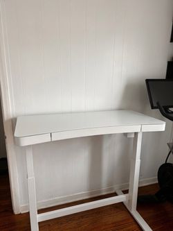 Glass top standing desk