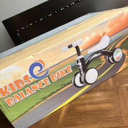 🚨Kids Balance Bike - Perfect Christmas Gift!