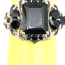 Silver Black Gemstone Ring Sz 6