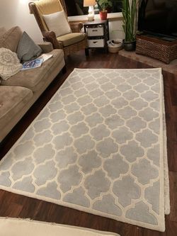 5 x 8 Blue And White Area Rug