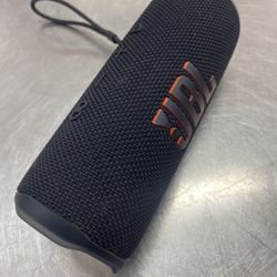 JBL Flip 6