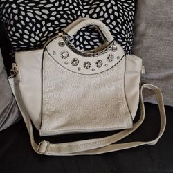 Nice Hand Bag For Women 