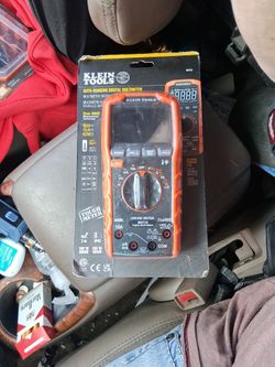 Klein Tool auto ranging digital meter