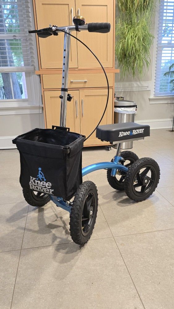 KneeRover Quad All Terrain Knee Scooter