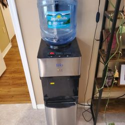 Water Dispenser 