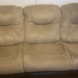 Recliner sofa