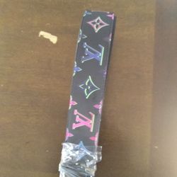 Louis Vuitton leather belt size 38