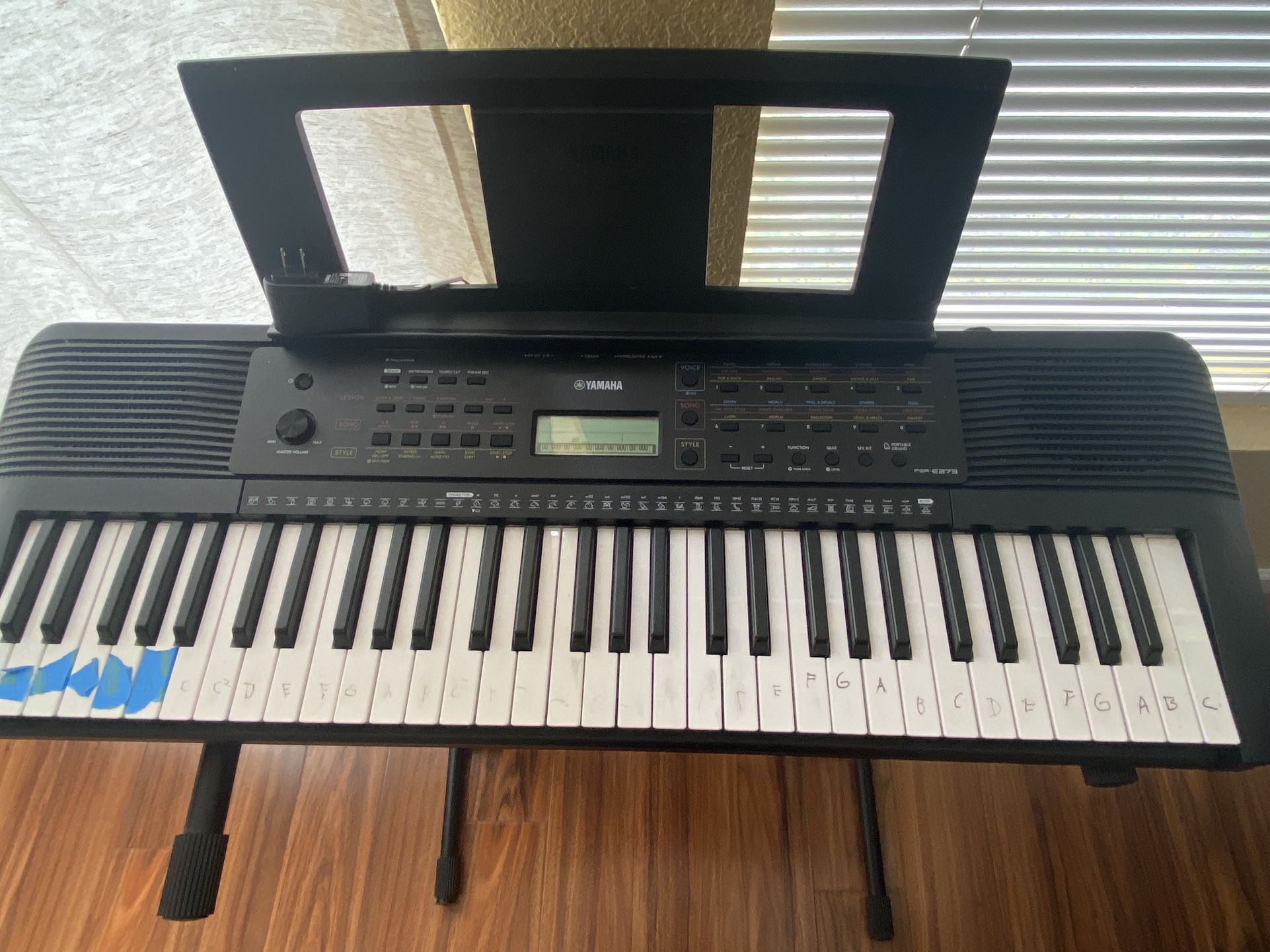 YAMAHA piano