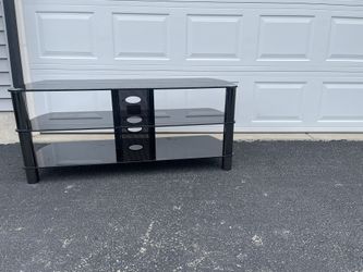 Entertainment Table