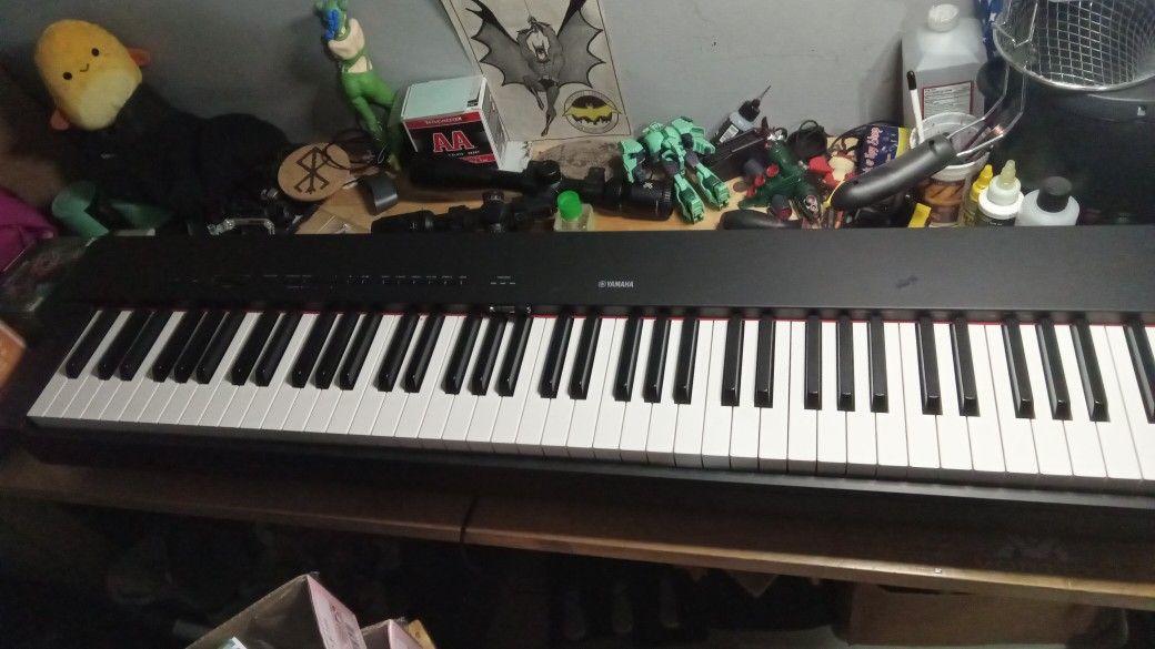 Yamaha P225 Great Condition 