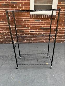 Very good condition a shelf