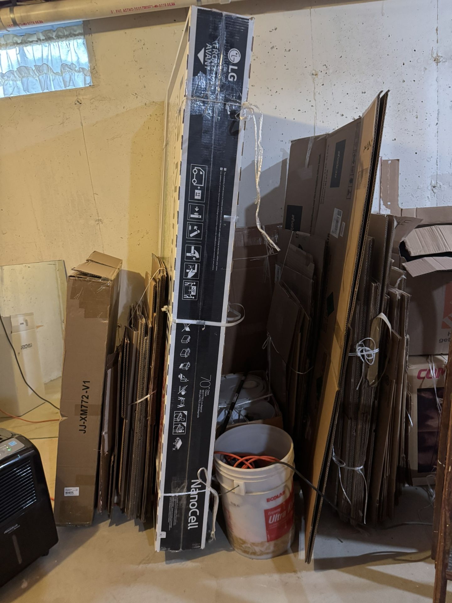 Free Moving Boxes With Tv Box