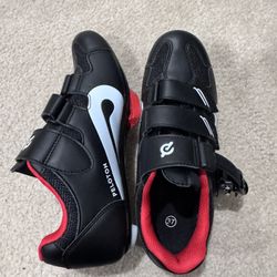 Used Peloton Shoes
