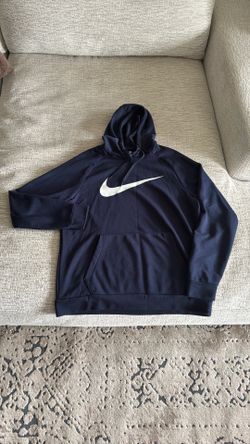 Nike Men’s medium Dri-Fit hoodie