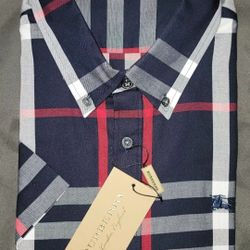 Burberry Classic Plaid Short Sleeve Button Down Shirt Blue And Red Size Large