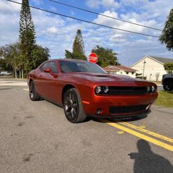 2020 Dodge Challenger SXT