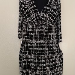 Very nice work dress, black and white worn twice and very good condition