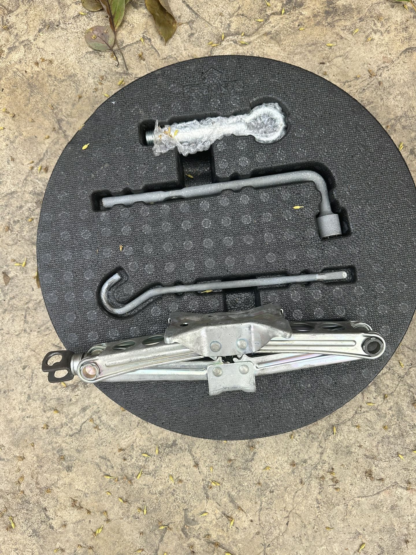 Honda Civic 2017 Spare Tire Kit And Jack