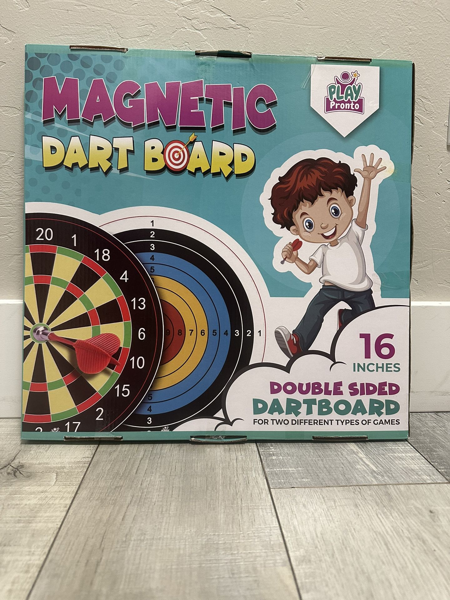 Magnetic Dart Board 