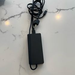 Microsoft 1749 Power Supply