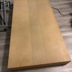 Twin platform base