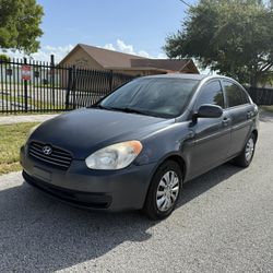 2011 Hyundai Accent