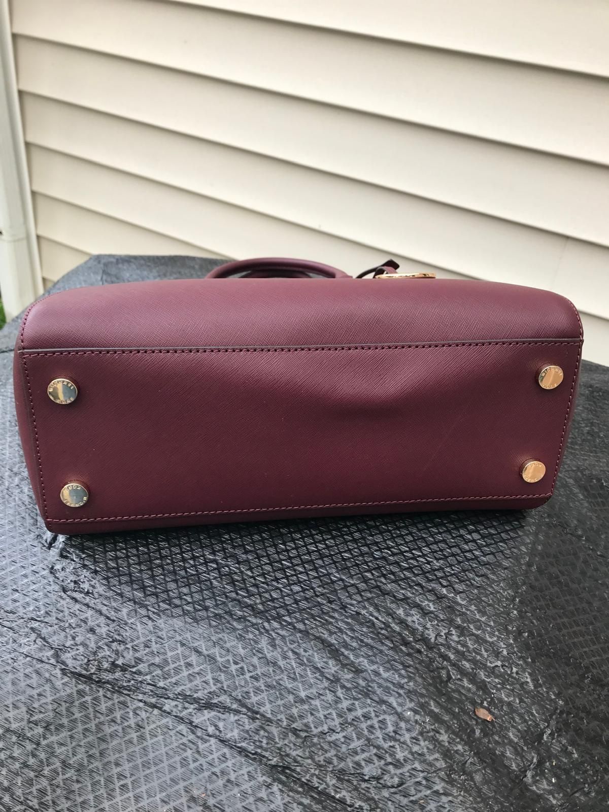 AUTHENTIC MICHAEL KORS