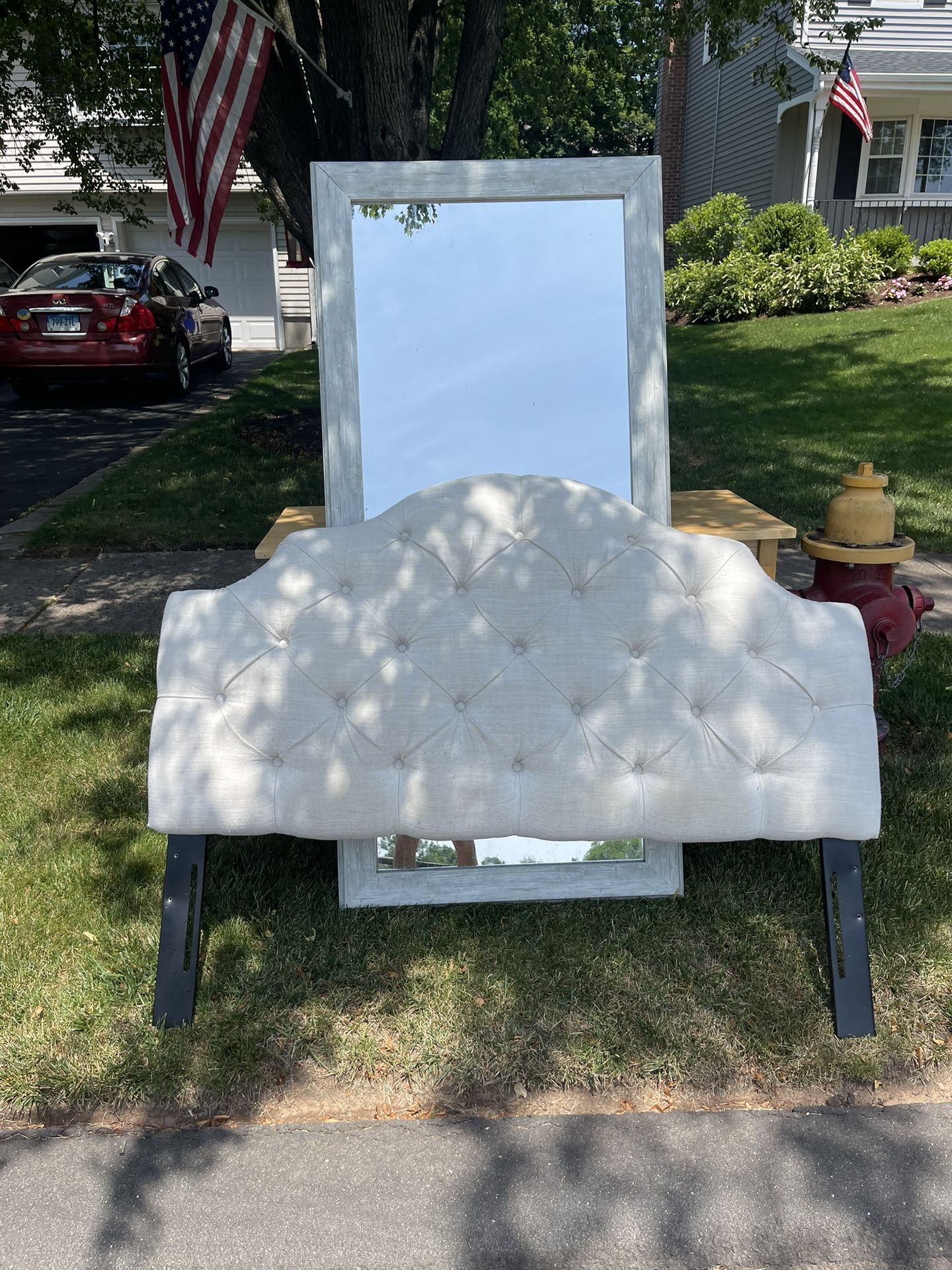 Free Mirror, Headboard, Study Table