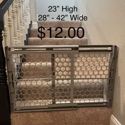 Safety / Baby Gate 