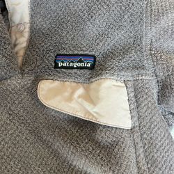 Patagonia - Lavender Sweater with collar $40