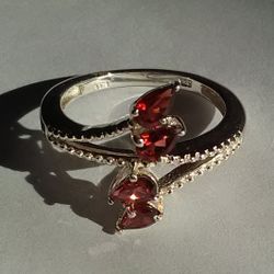 Garnet Sterling Silver Ring 
