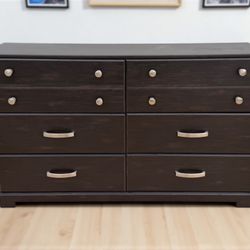 Ashley Furniture Reylow Distressed Dark Brown 6-Drawer Dresser