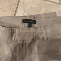 Banana Republic Tan Khakis- Size 8