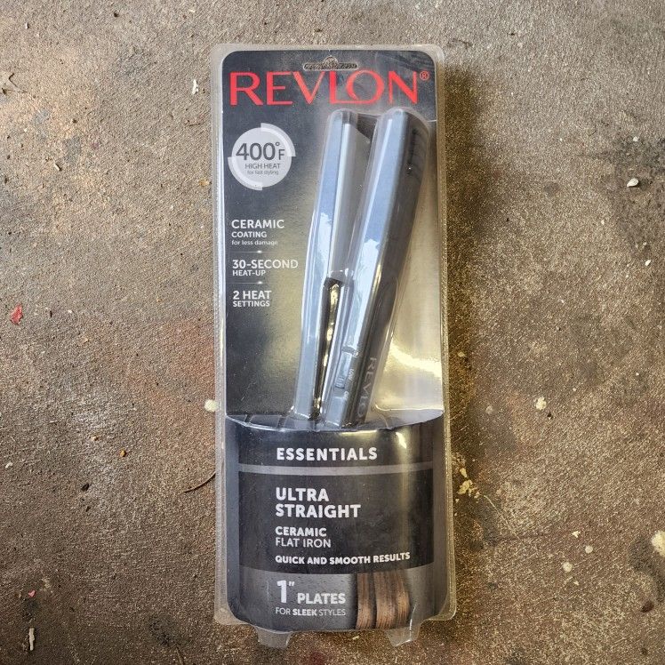 Revlon Ultra Straight Ceramic Flat Iron