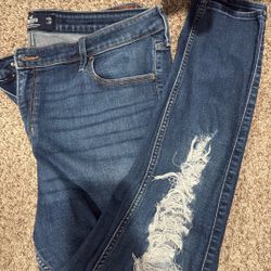 HOLLISTER  SKINNY JEANS
