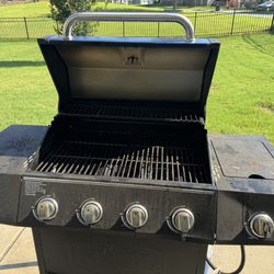 Expert Grill 4 Burner with Side Burner Propane Gas Grill With Propane Tank And Cover