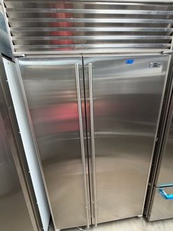 42” SUB ZERO BUILT IN STAINLESS STEEL REFRIGERATOR