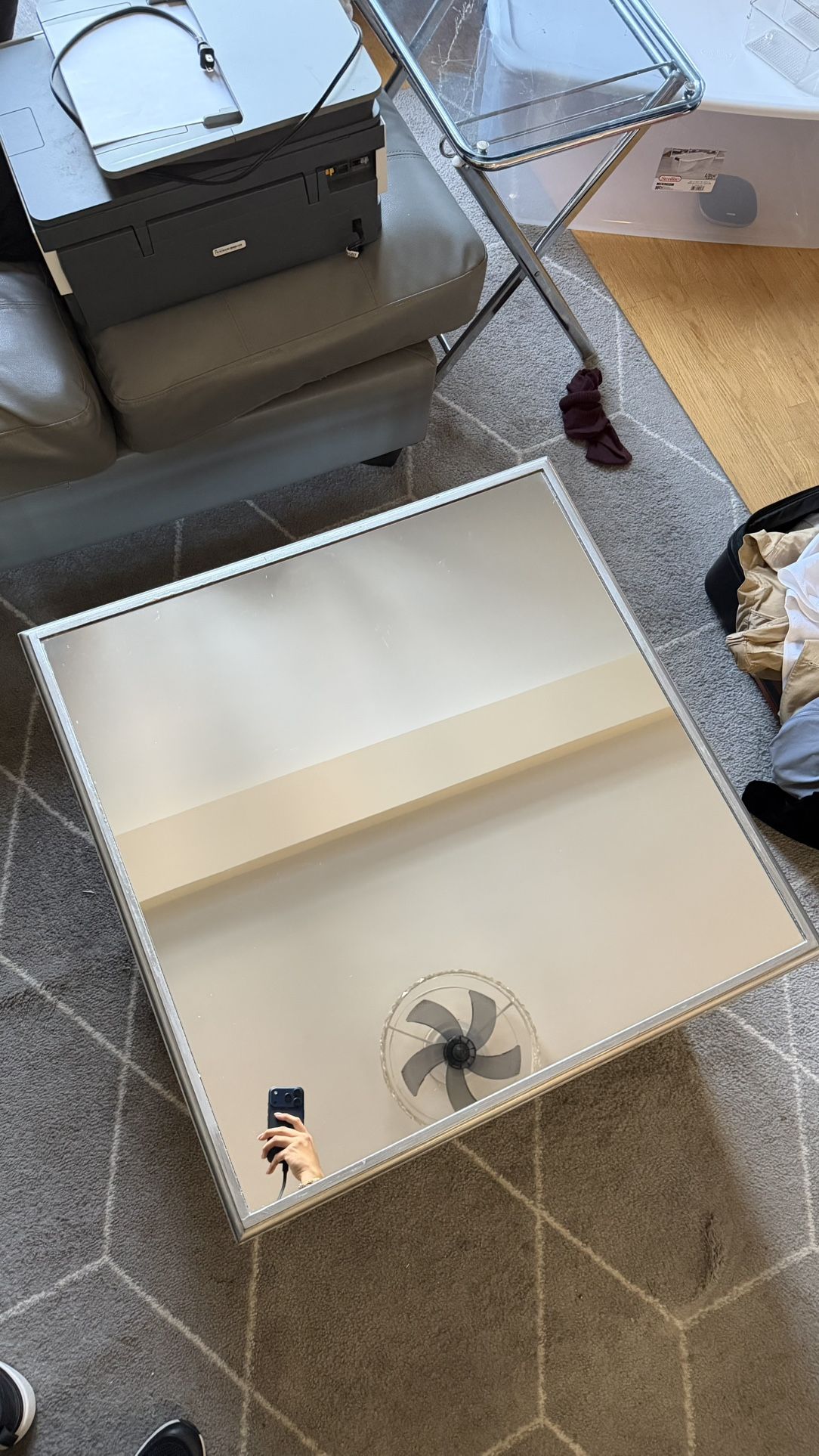 Mirror Table 