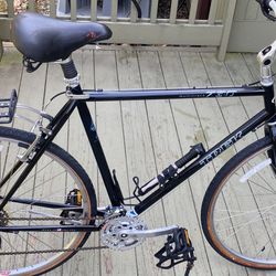 Trek 730 Multitrack  Frame  23 Inches Weels 700