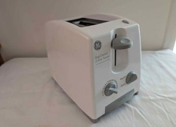 Kitchen toaster