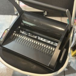 GBC Binding Machine 